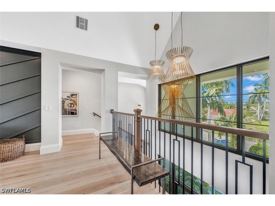 556 17th Avenue S Naples FL 34102 226024648 image36