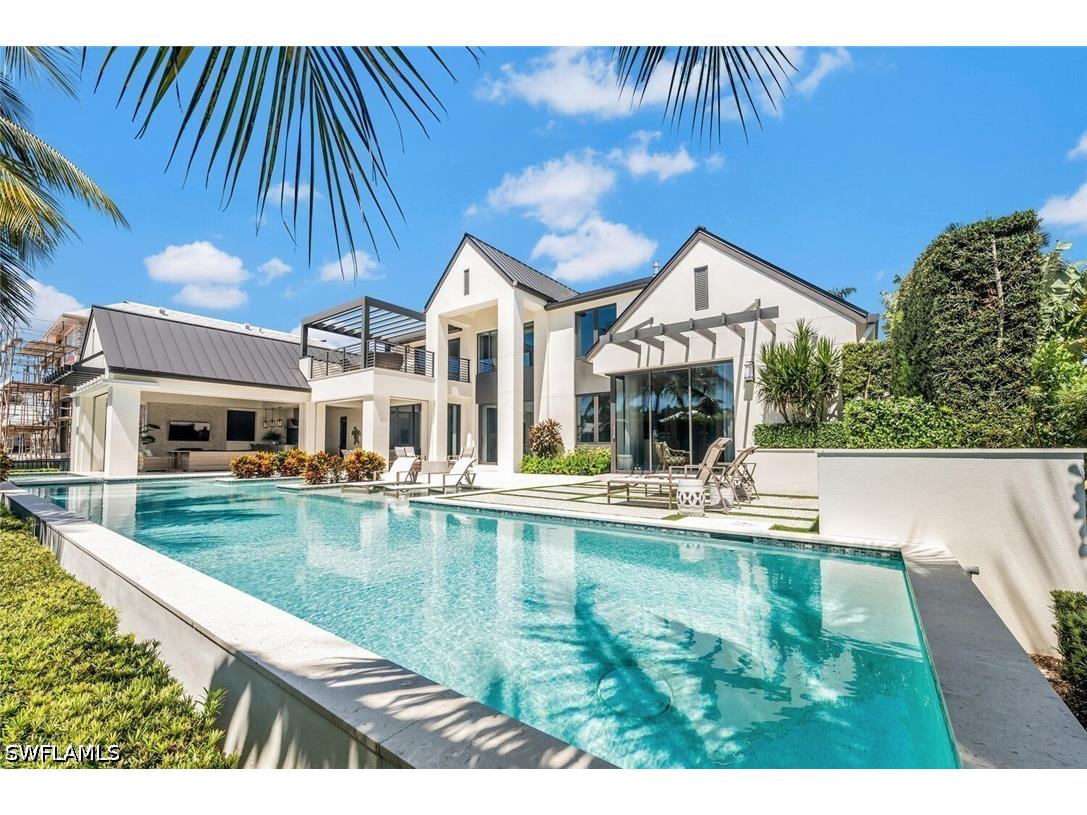 556 17th Avenue S Naples FL 34102 226024648 image47