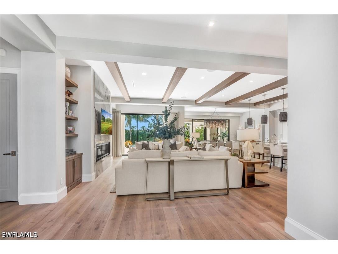 556 17th Avenue S Naples FL 34102 226024648 image5