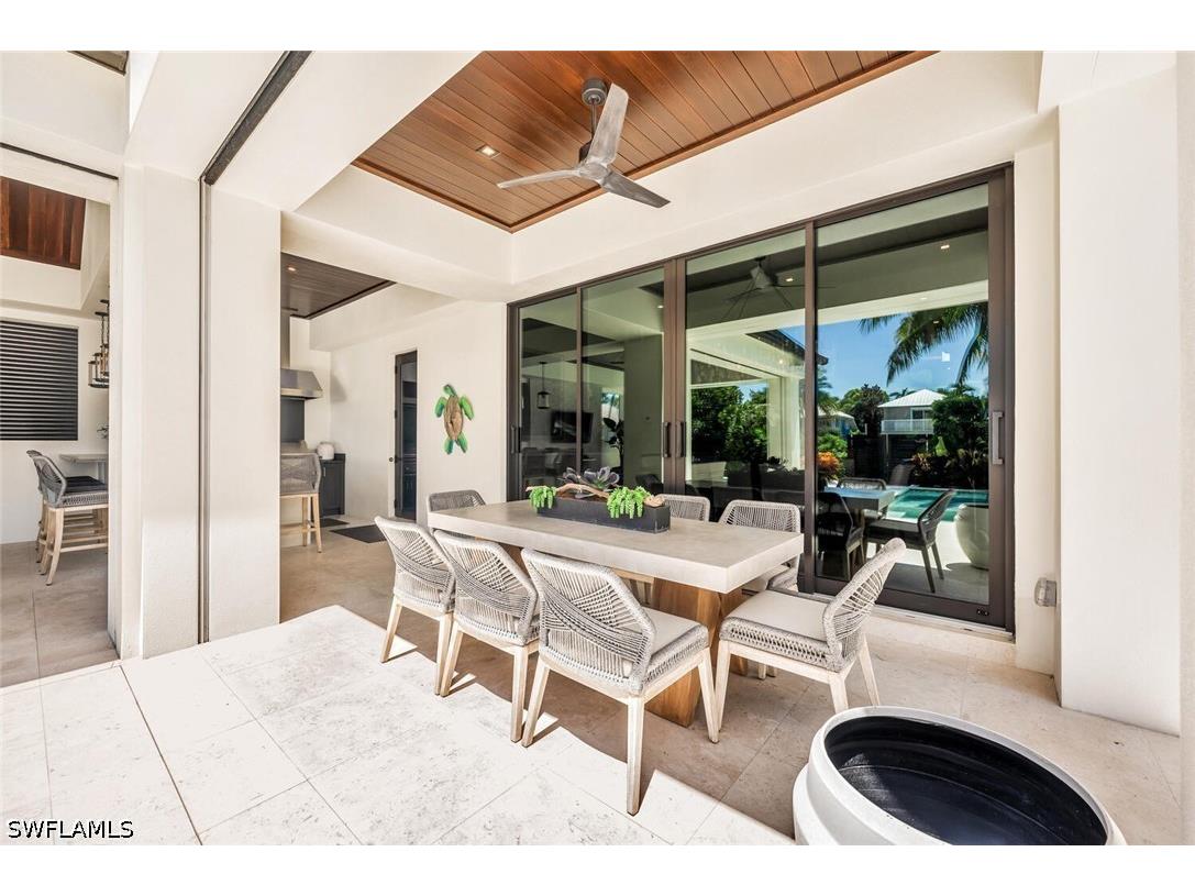 556 17th Avenue S Naples FL 34102 226024648 image8