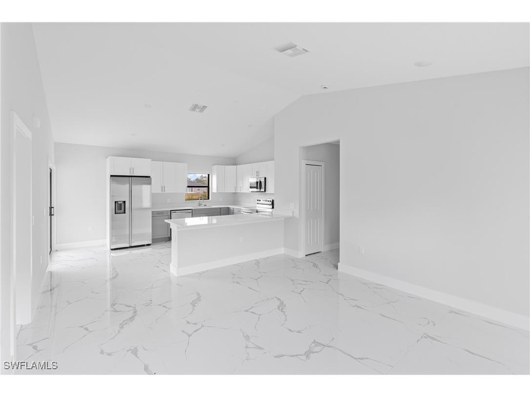 556 Woodview Drive Lehigh Acres FL 33972 225080774 image10