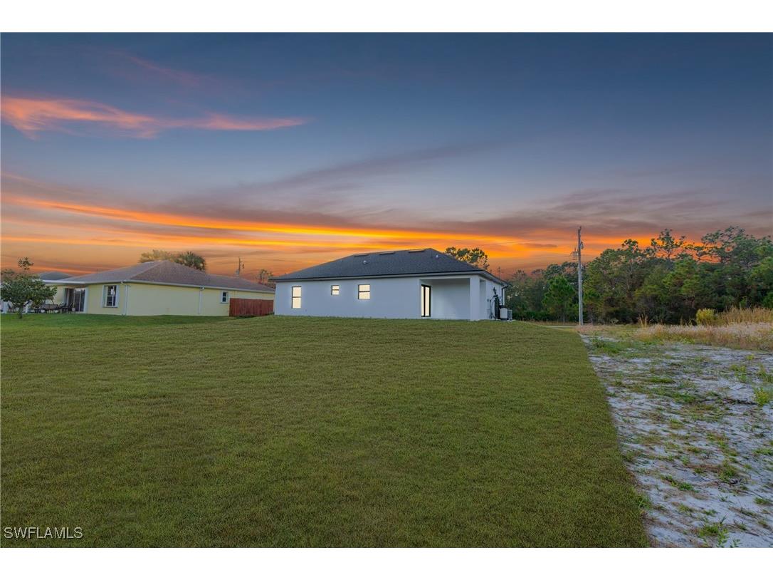556 Woodview Drive Lehigh Acres FL 33972 225080774 image25