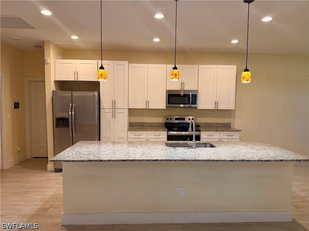 5560 Belrose Street Lehigh Acres FL 33971 226022391 image1
