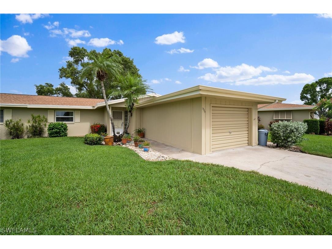 5560 Pendlewood Lane Fort Myers FL 33919 224051608 image1