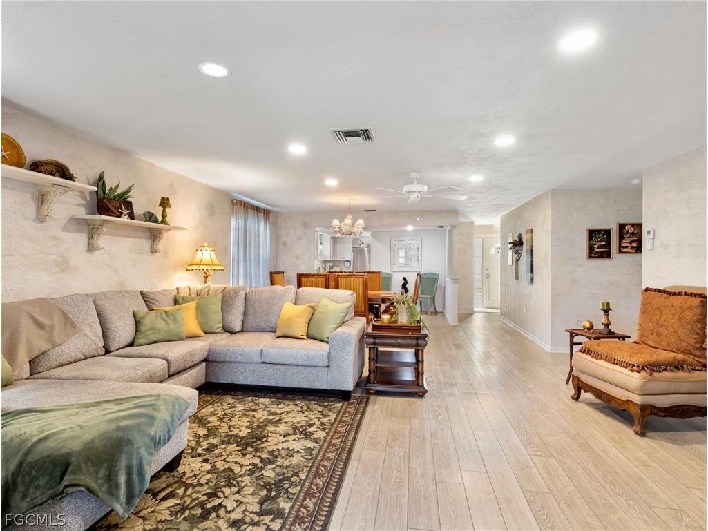 5560 Trellis Lane Fort Myers FL 33919 2026011475 image7