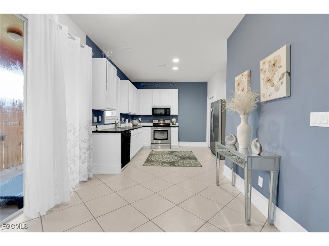 5562 Benton Street Lehigh Acres FL 33971 2025007662 image21