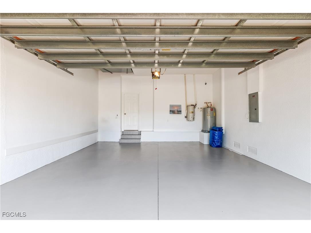 5562 Whispering Willow Way Fort Myers FL 33908 2025017090 image28