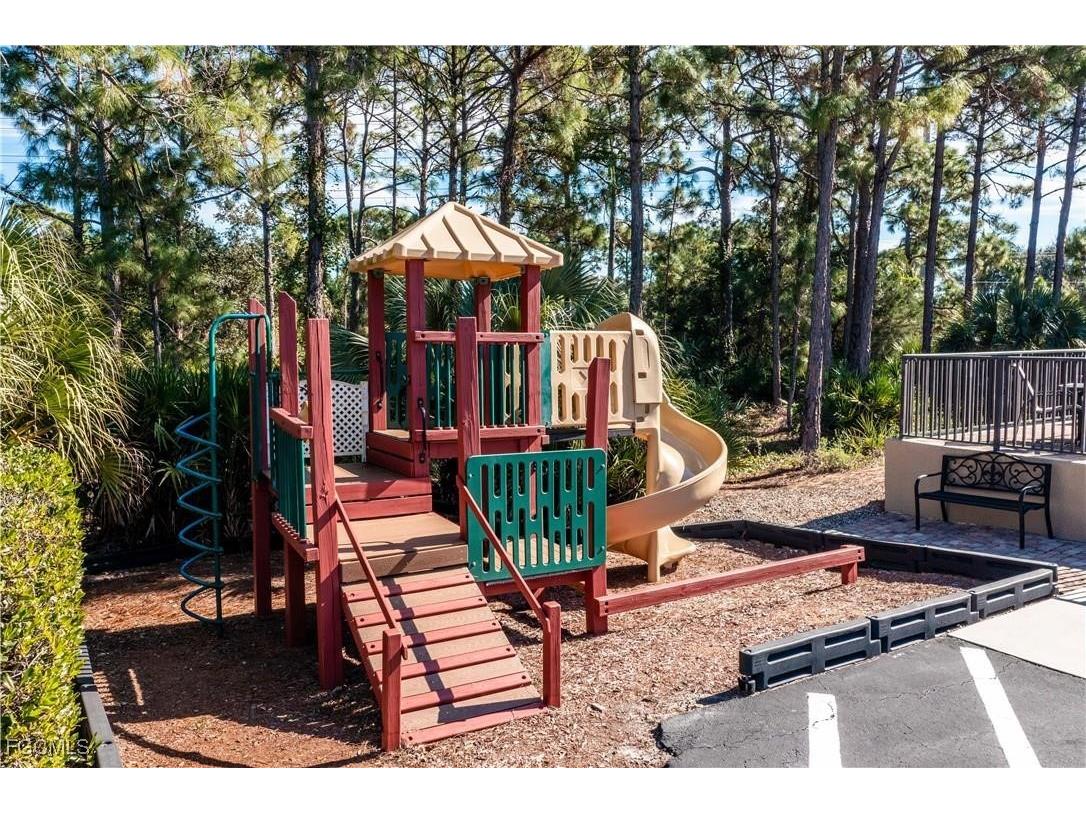 5562 Whispering Willow Way Fort Myers FL 33908 2025017090 image32