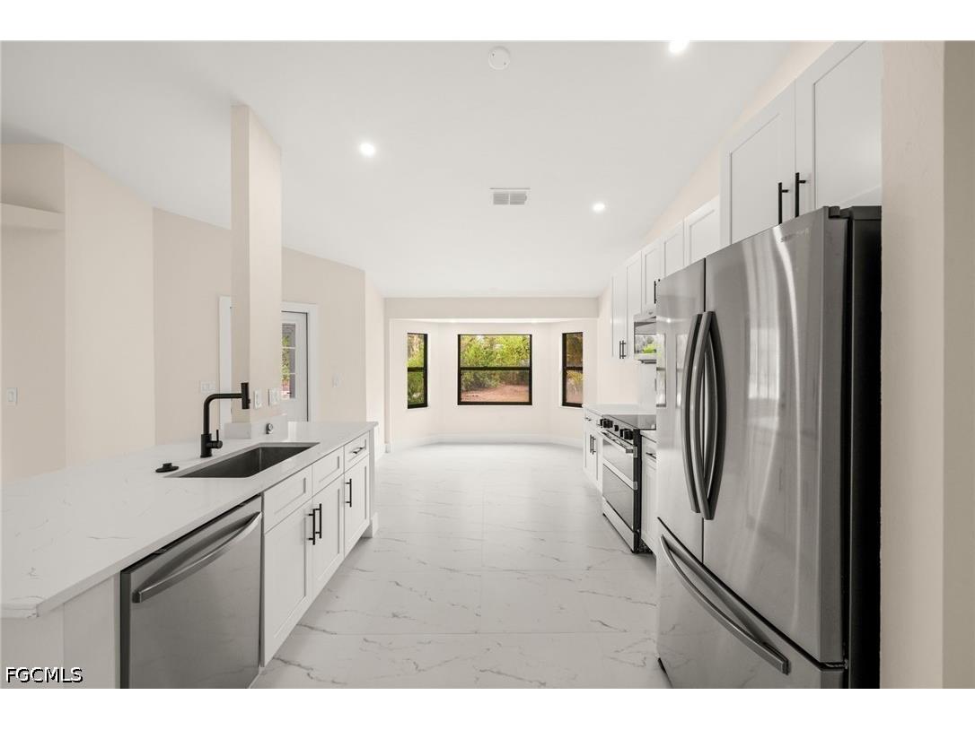 5563 Bay Point Road Bokeelia FL 33922 2026021690 image9