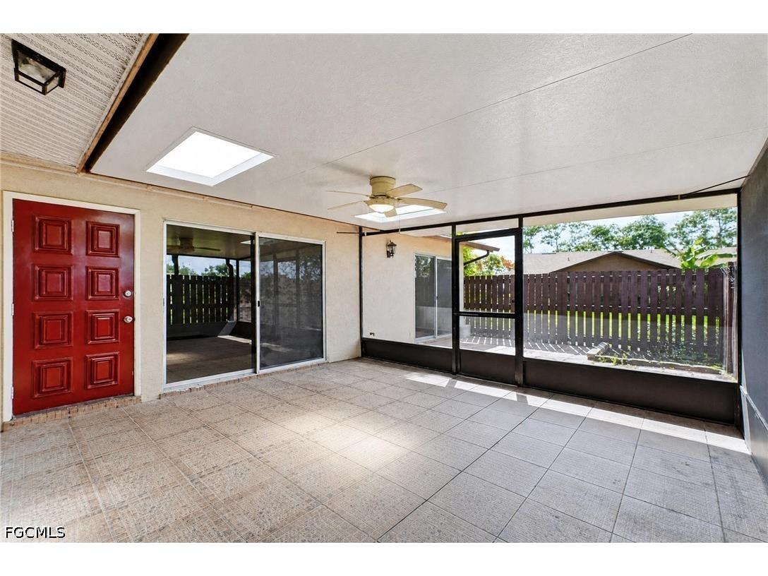 5563 Foxlake Drive North Fort Myers FL 33917 2026021227 image23