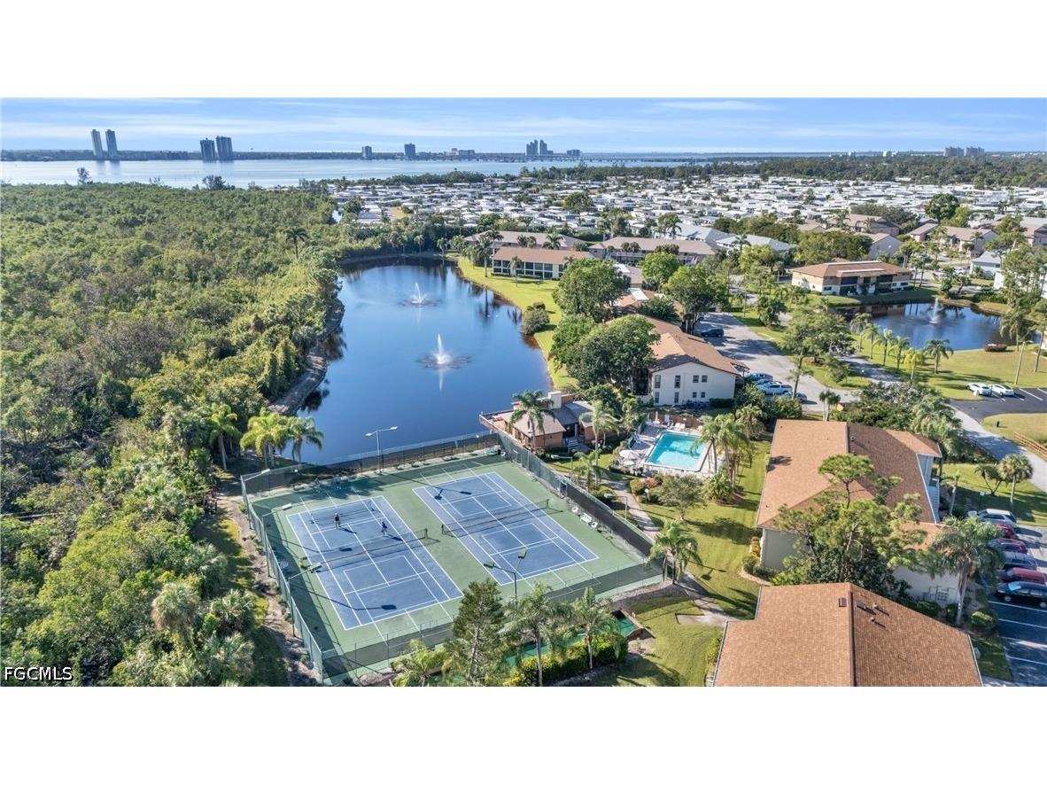 5563 Foxlake Drive North Fort Myers FL 33917 2026021227 image44