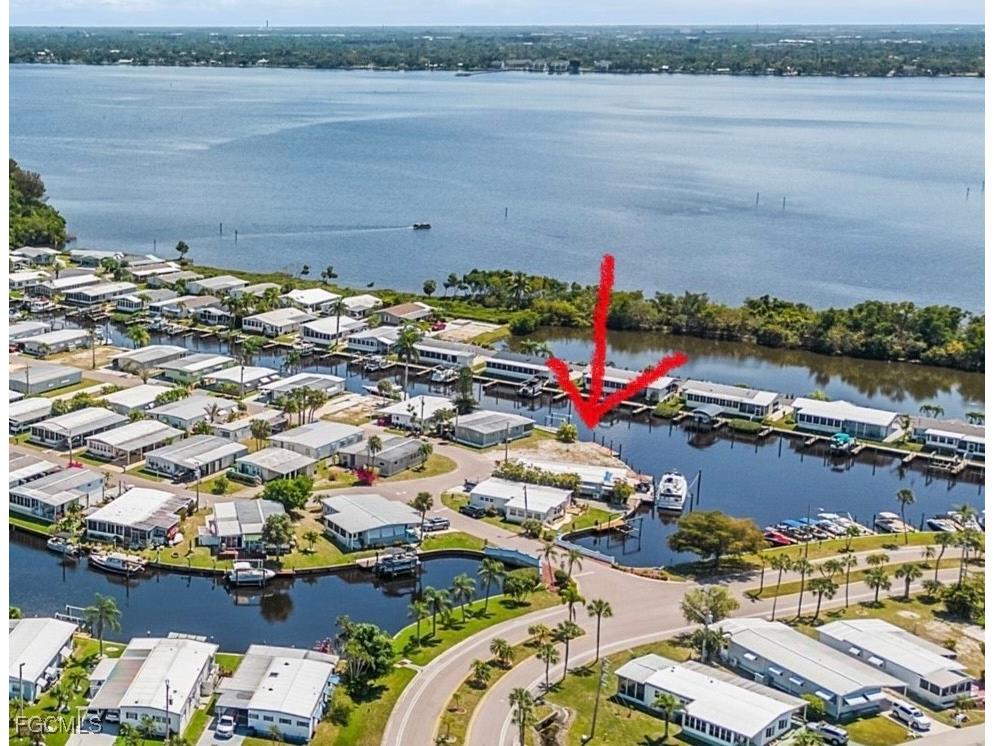 5563 Sir Walter Way North Fort Myers FL 33917 2025015348 image17
