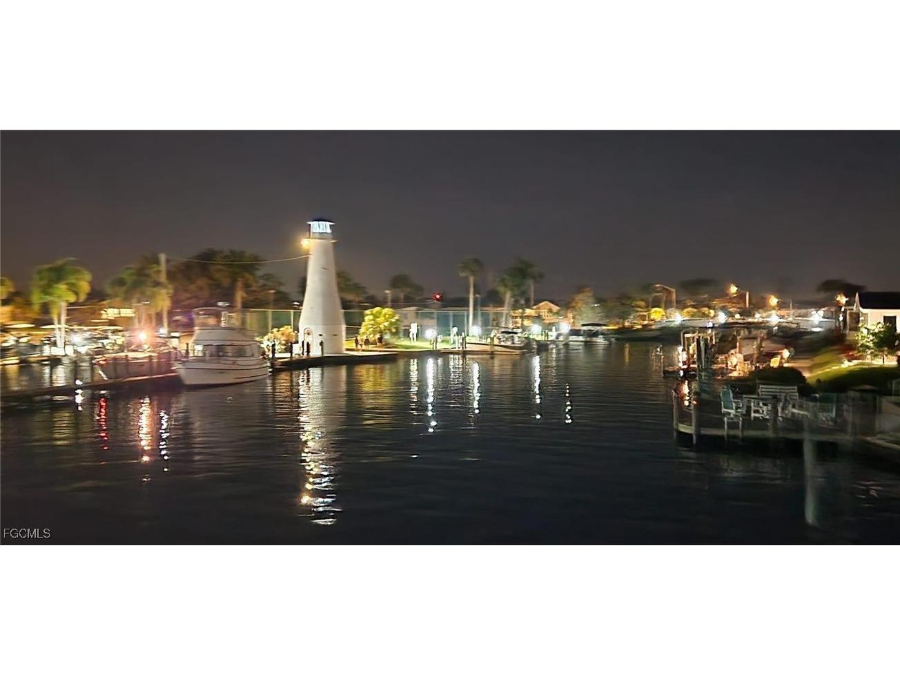 5563 Sir Walter Way North Fort Myers FL 33917 2025015348 image33