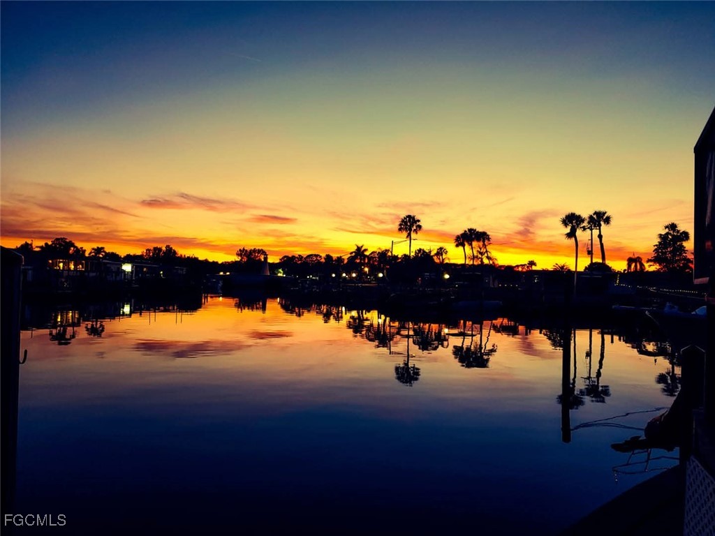 5563 Sir Walter Way North Fort Myers FL 33917 2025015348 image4