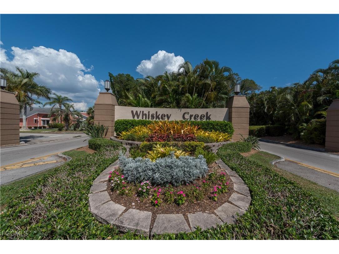 5569 Pendlewood Lane Fort Myers FL 33919 2025009096 image1