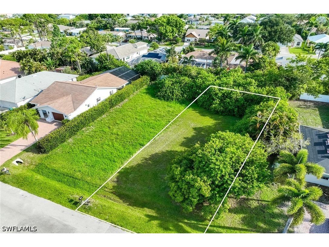 557 100th Avenue N Naples FL 34108 226022682 image3