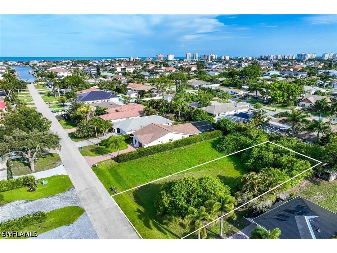 557 100th Avenue N Naples FL 34108 226022682 image4
