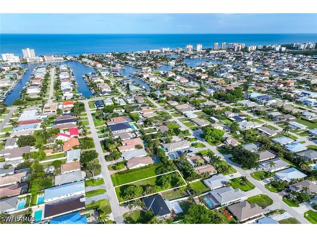 557 100th Avenue N Naples FL 34108 226022682 image8