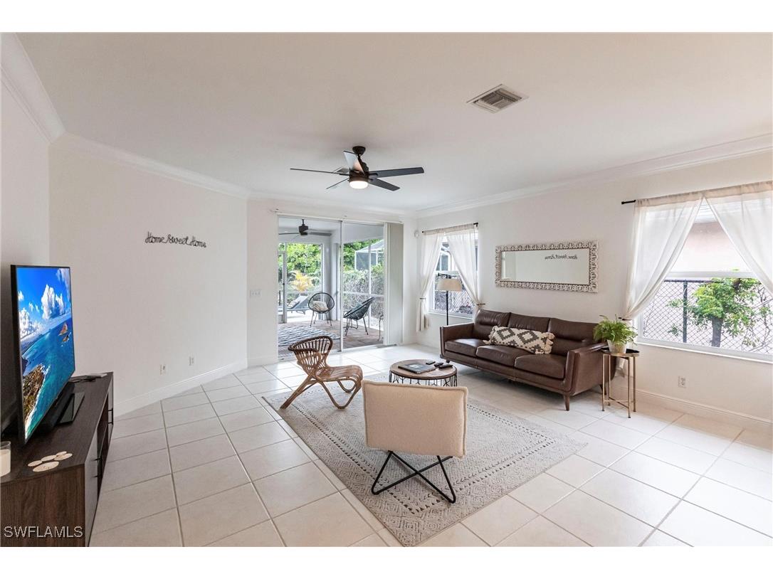 557 102nd Avenue N Naples FL 34108 225008384 image10