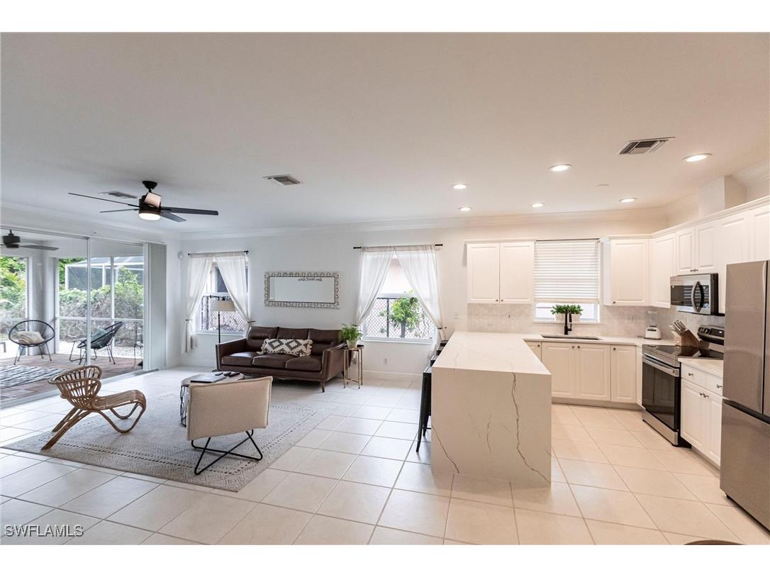 557 102nd Avenue N Naples FL 34108 225008384 image11