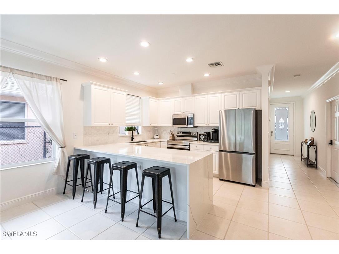 557 102nd Avenue N Naples FL 34108 225008384 image12