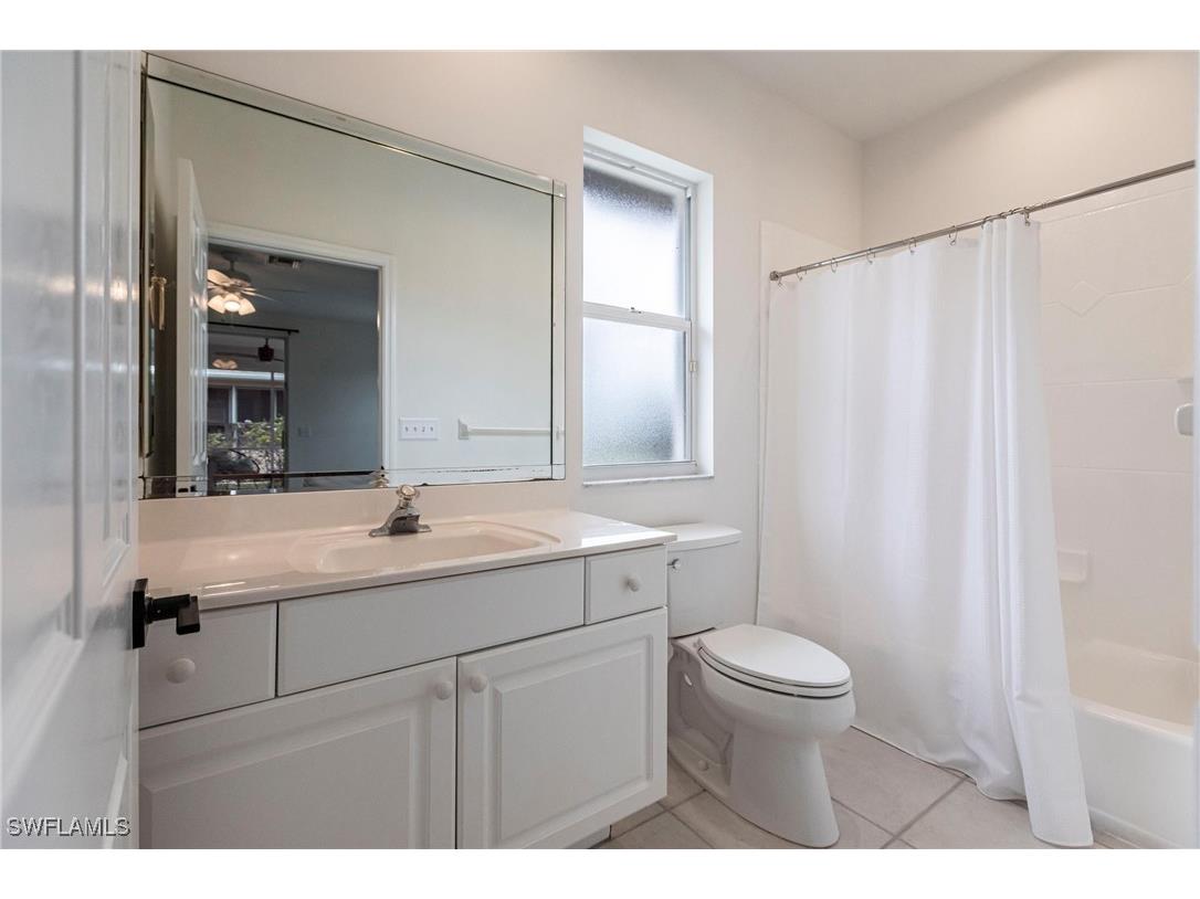 557 102nd Avenue N Naples FL 34108 225008384 image18