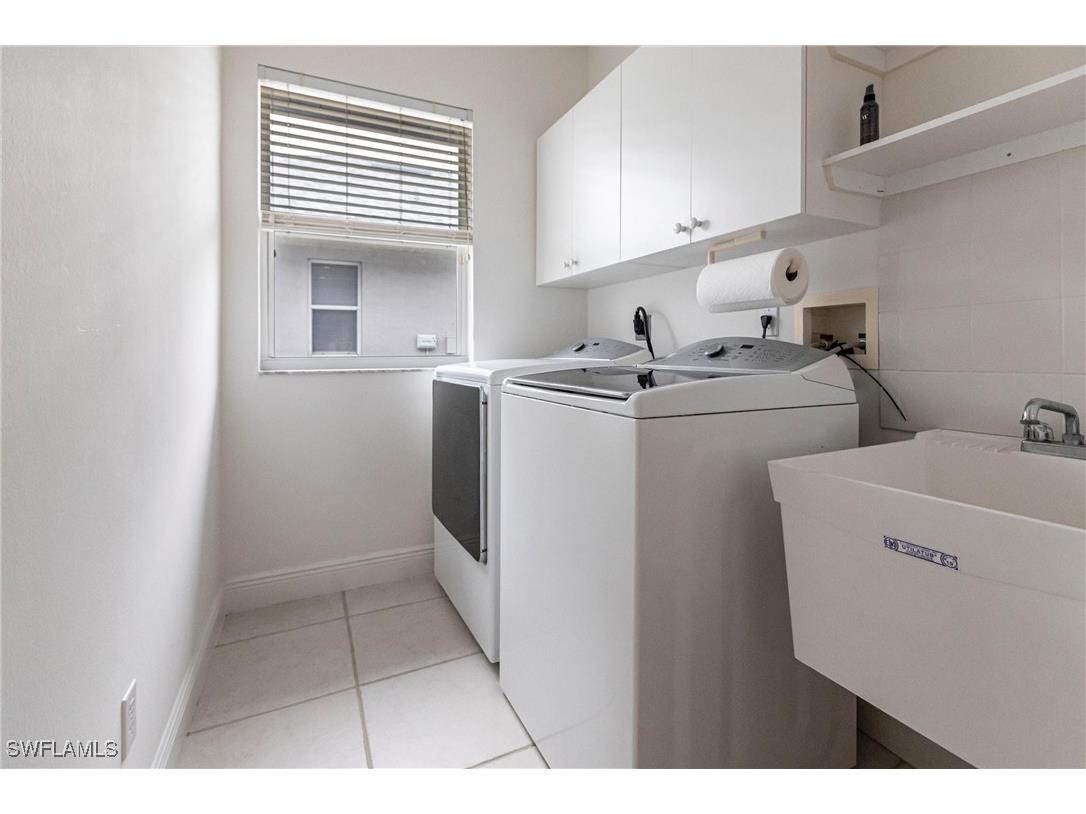 557 102nd Avenue N Naples FL 34108 225008384 image26