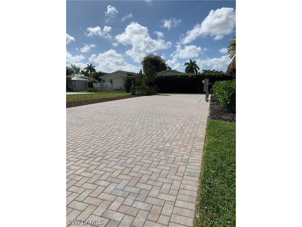 5570 Laguna Caribe Circle Fort Myers FL 33905 226010341 image22