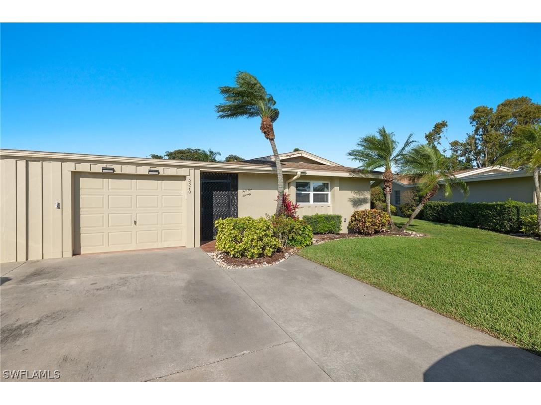 5570 Pendlewood Lane Fort Myers FL 33919 224026795 image1