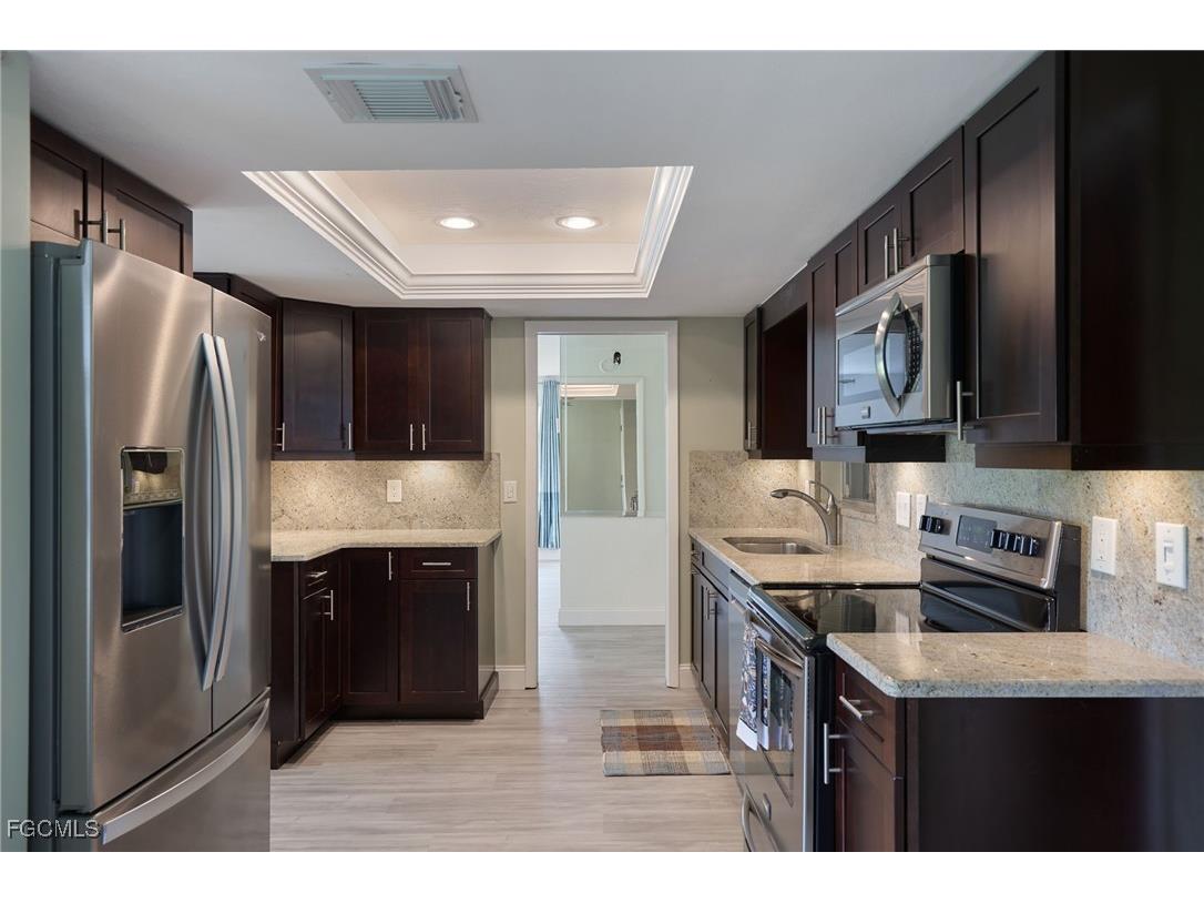 5573 Trellis Lane Fort Myers FL 33919 2025017307 image3