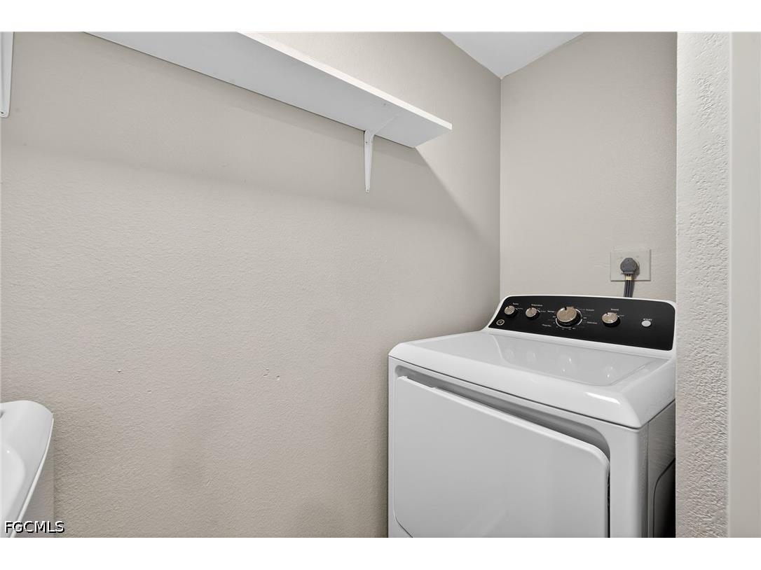 5576 Malt Drive #4 Fort Myers FL 33907 2026015843 image24