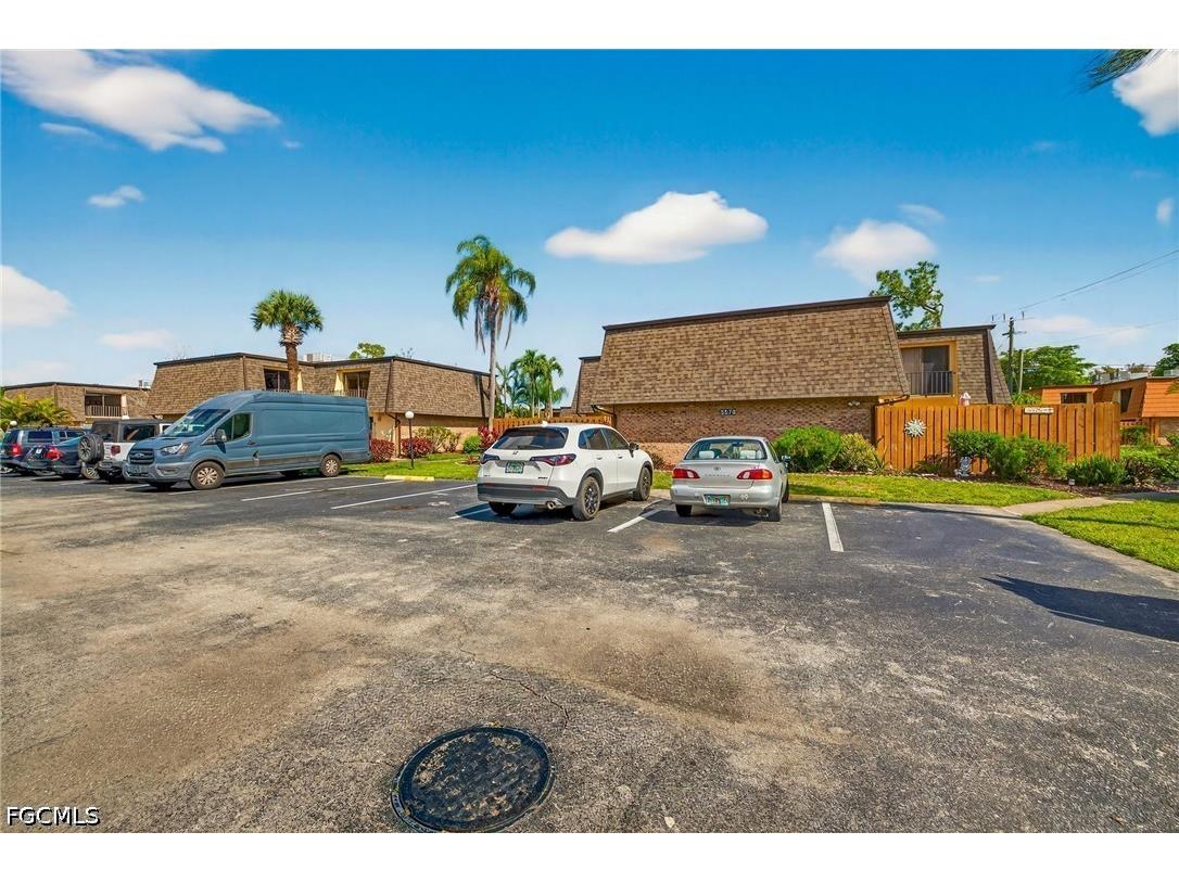5576 Malt Drive #4 Fort Myers FL 33907 2026015843 image3