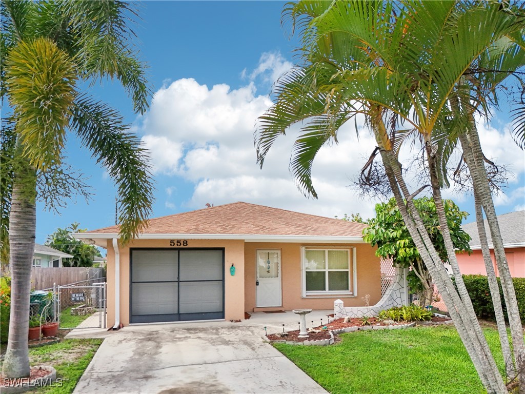 558 100th Avenue N Naples FL 34108 224060615 image1