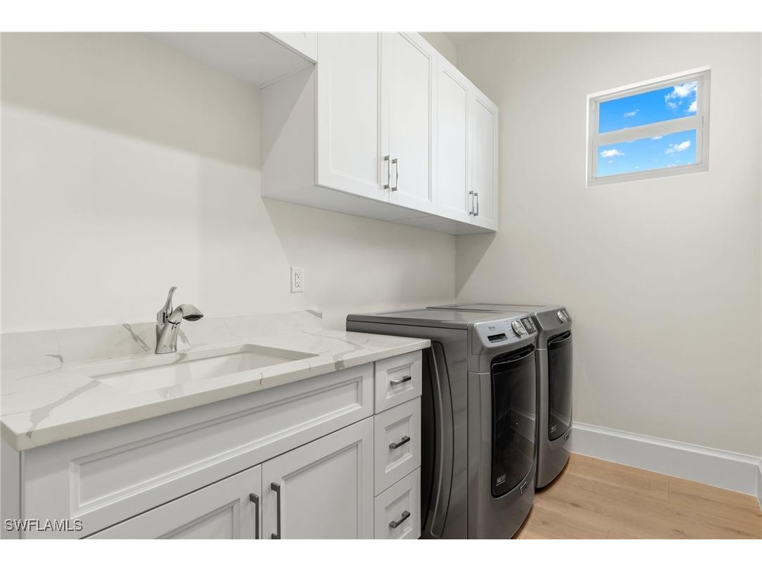 558 100th Avenue N Naples FL 34108 225068172 image22