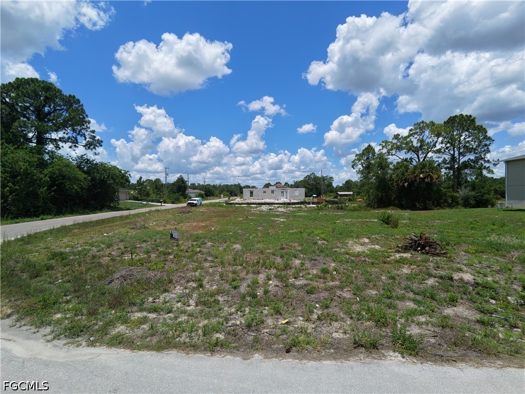 558 Aspen Avenue S Lehigh Acres FL 33974 2026024033 image2