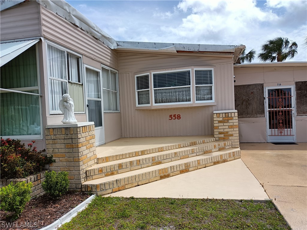 558 Peace Lake Court North Fort Myers FL 33917 224030147 image1