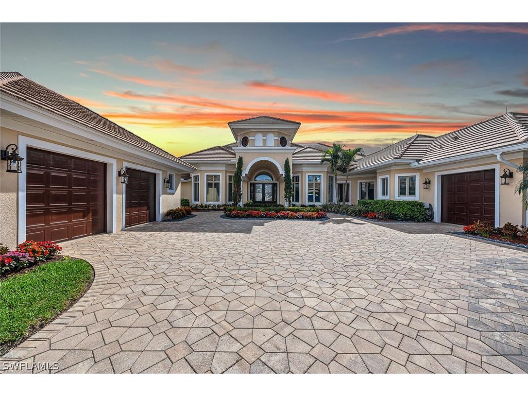 558 Portsmouth Court Naples FL 34110 223003853 image1