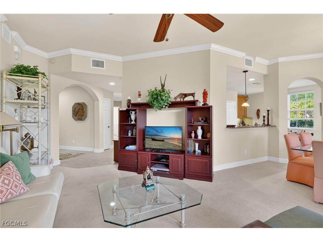 5581 Berkshire Drive #101 Fort Myers FL 33912 2026009920 image10