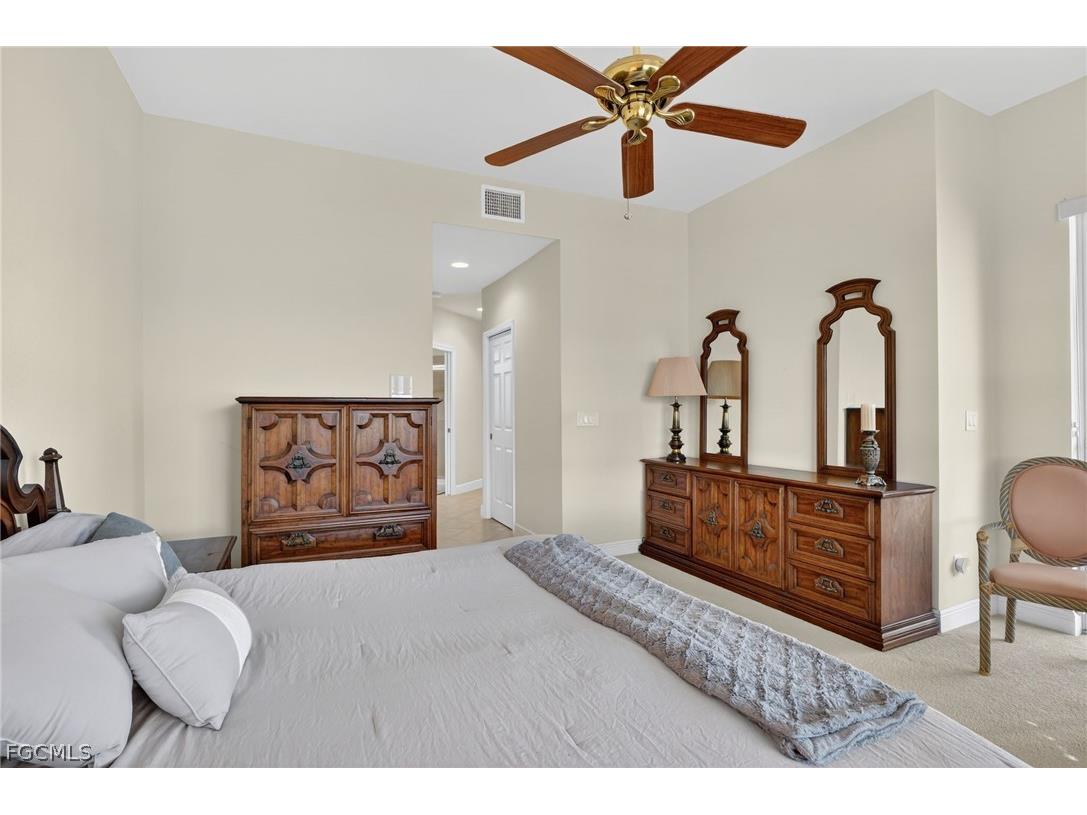 5581 Berkshire Drive #101 Fort Myers FL 33912 2026009920 image19