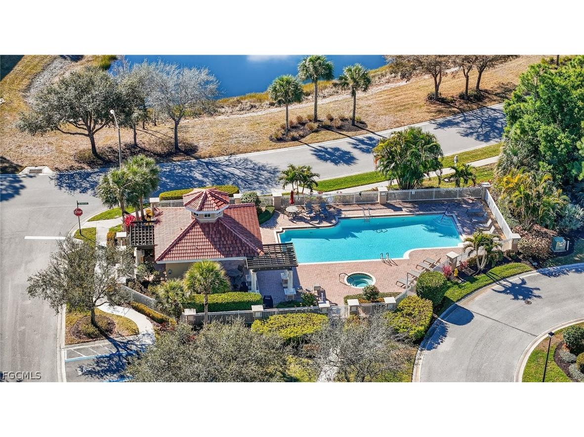 5581 Berkshire Drive #101 Fort Myers FL 33912 2026009920 image33