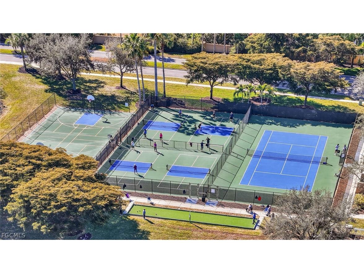 5581 Berkshire Drive #101 Fort Myers FL 33912 2026009920 image34