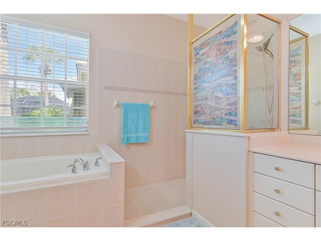 5582 Whispering Willow Way Fort Myers FL 33908 2026010608 image23