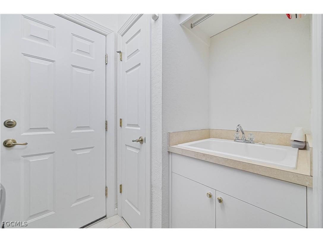 5582 Whispering Willow Way Fort Myers FL 33908 2026010608 image36