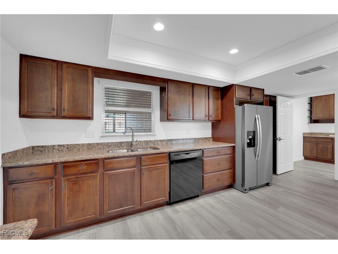 5584 Buring Court Fort Myers FL 33919 2025018346 image12