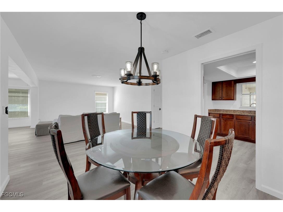 5584 Buring Court Fort Myers FL 33919 2025018346 image16