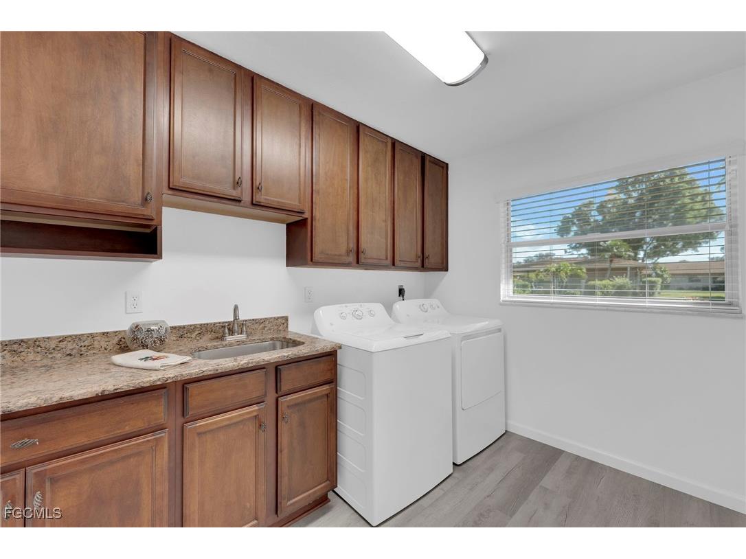 5584 Buring Court Fort Myers FL 33919 2025018346 image27