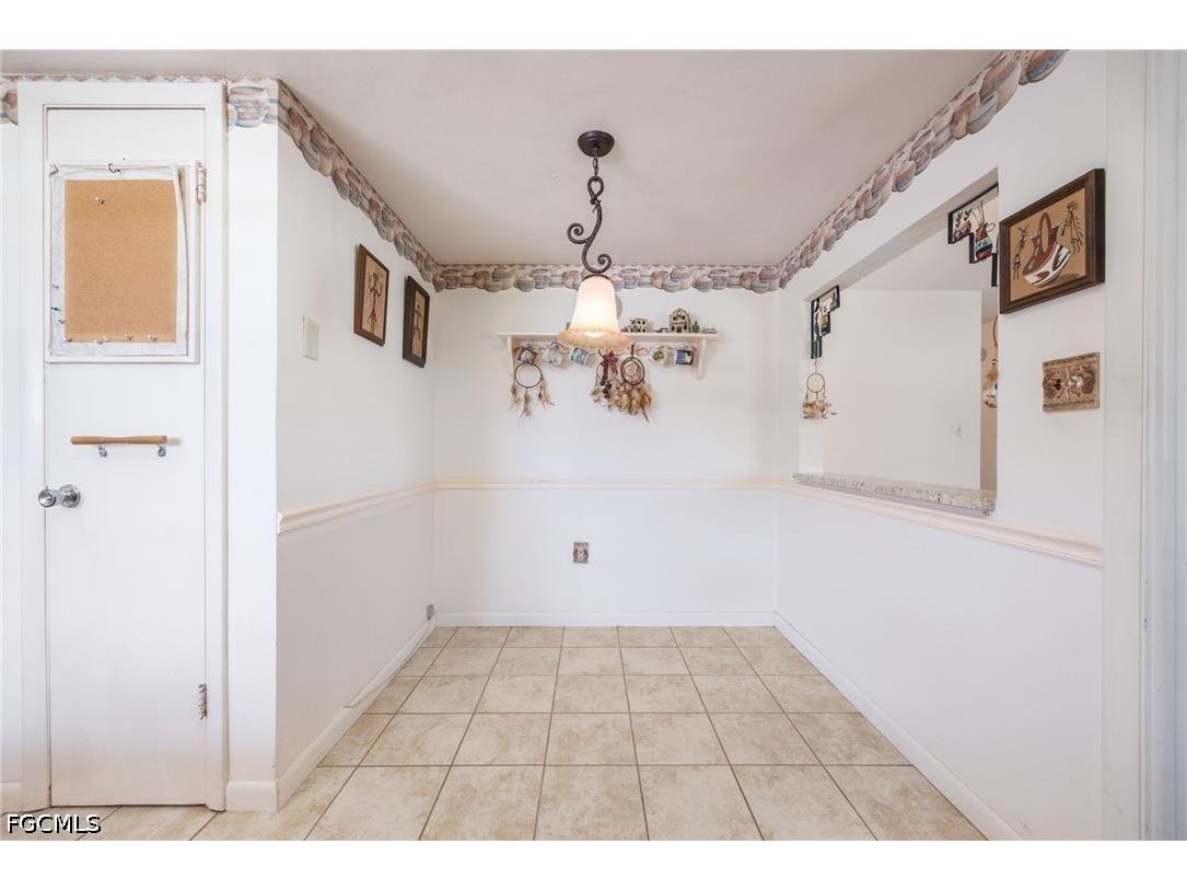 5585 Hamlet Lane Fort Myers FL 33919 2026026220 image10