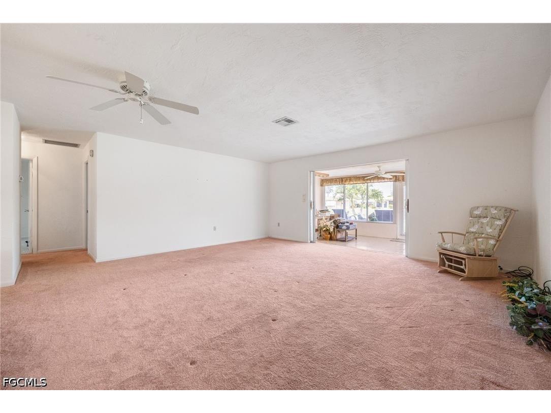 5585 Hamlet Lane Fort Myers FL 33919 2026026220 image18
