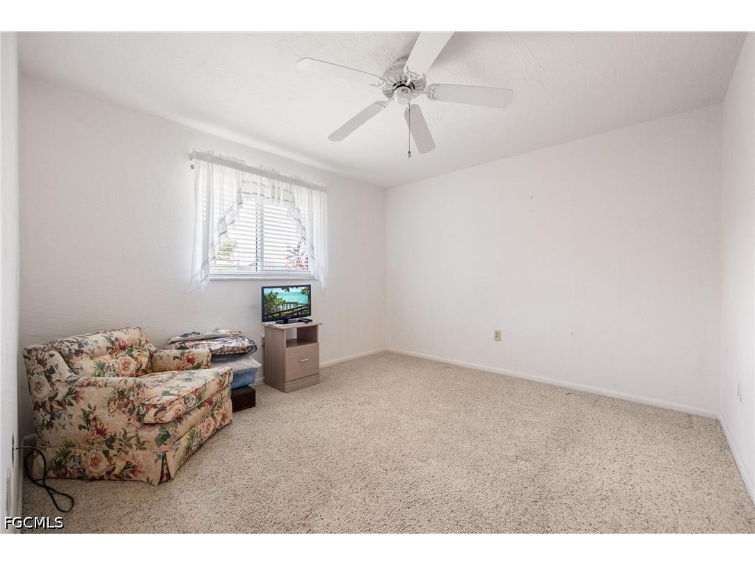 5585 Hamlet Lane Fort Myers FL 33919 2026026220 image24