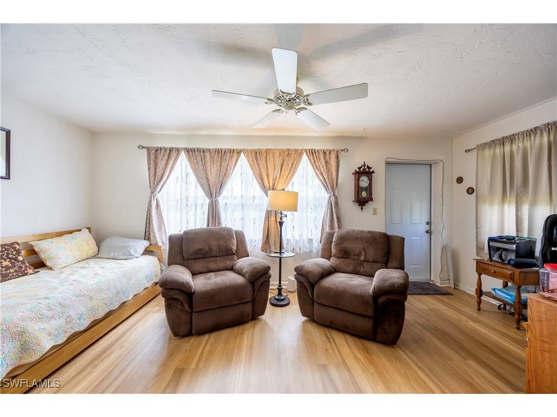 5585 Pendlewood Lane Fort Myers FL 33919 225059611 image23